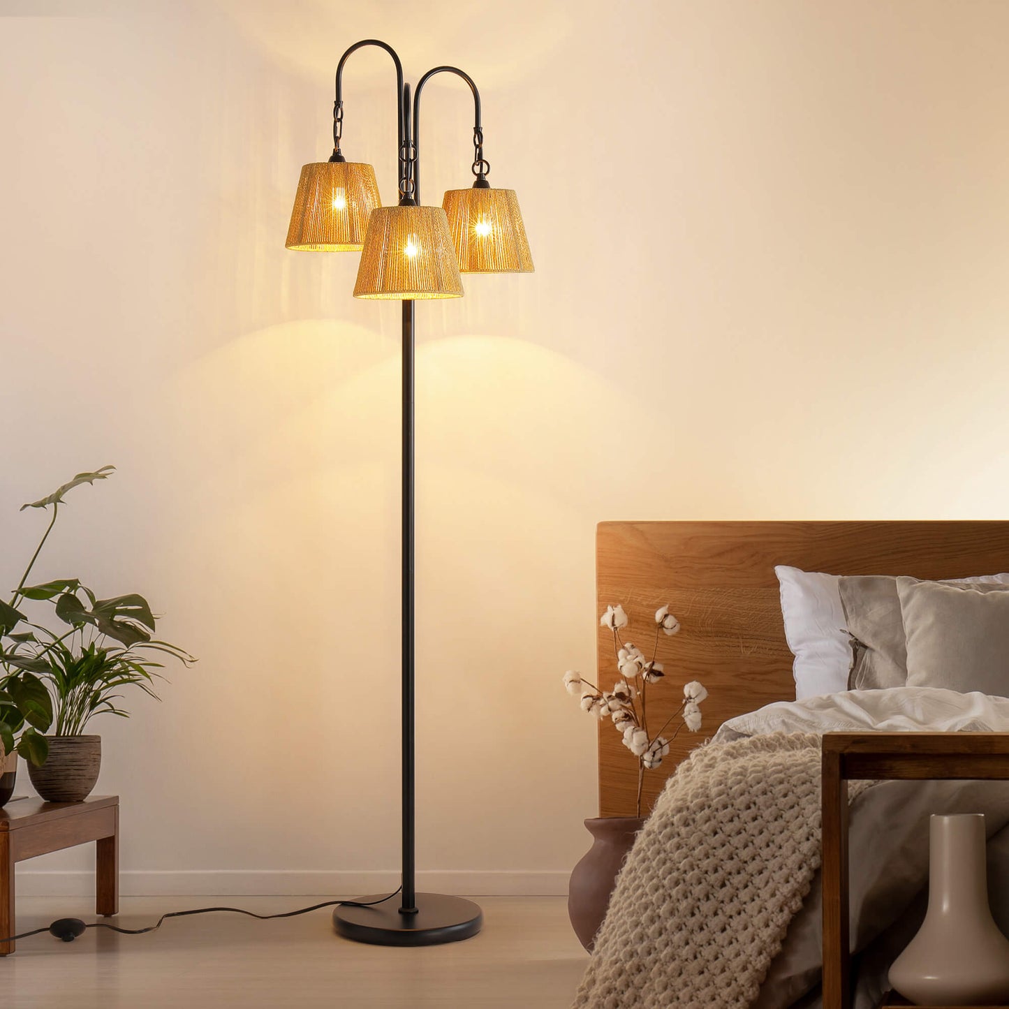 rattan-floor-lamp-black-4